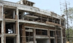 SUCEAVA: Se executa structura unei cladiri de 5.000 mp