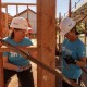 HABITAT: Zeci de voluntari au construit case pentru 4 familii din Zemes, in 5 zile
