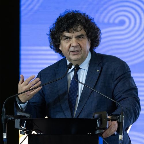 12_01_florin-dragan-piata-muncii-romania-2026_1