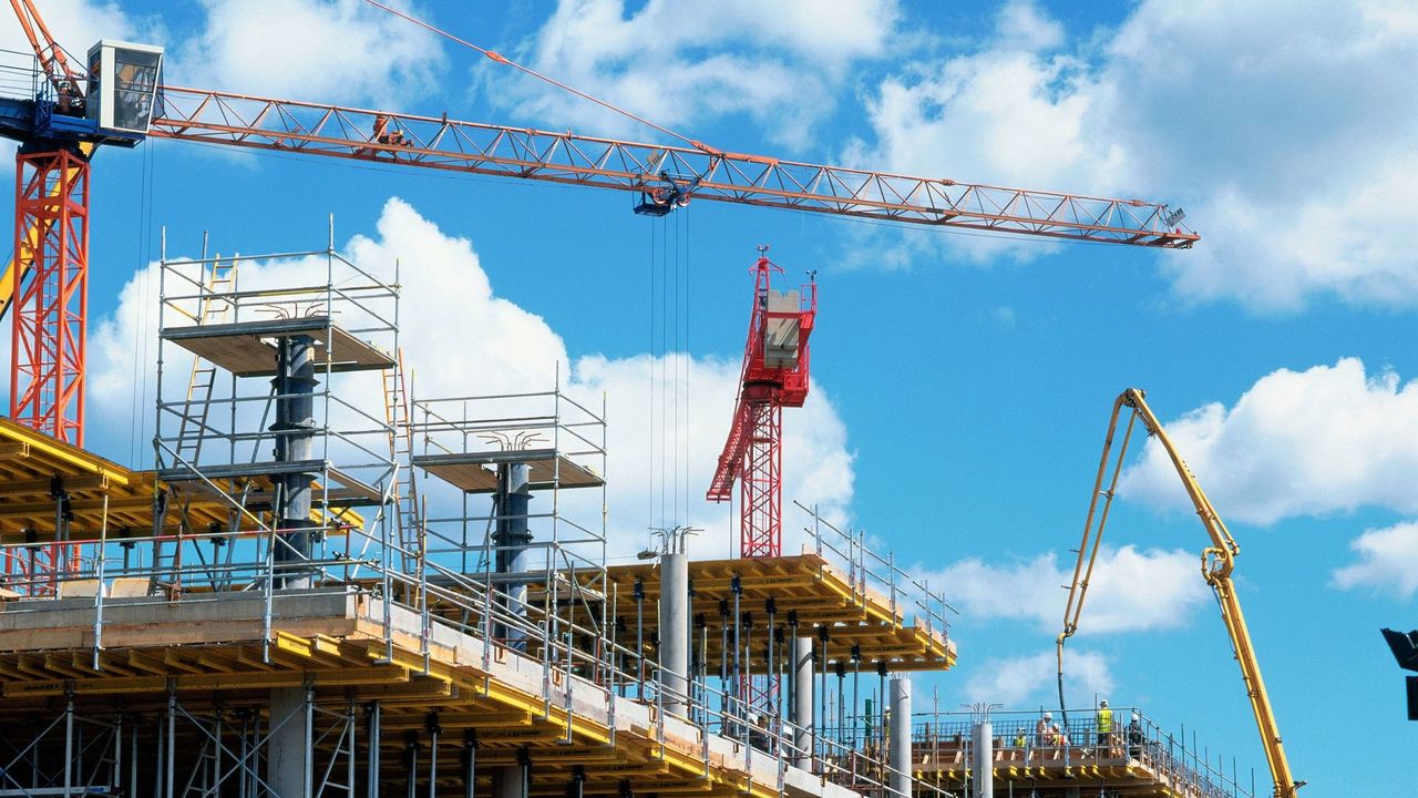 13_01_analiza-pietei-de-constructii-2025-2026-4