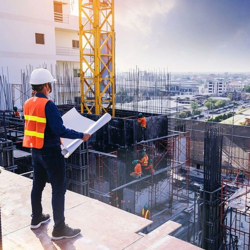 21_01_ins-evolutia-pietei-constructiilor-2025_1