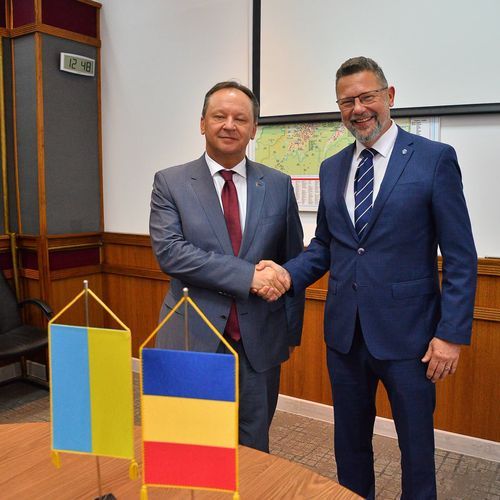 Reconstrucția Ucrainei: Companiile care intră din timp pe piață au șanse mai mari
