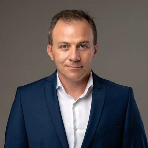 23_02_ionel-purice-genesis-property_1