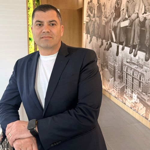 Prima Construct: Eficiență în antrepriză generală prin producție proprie și disciplină