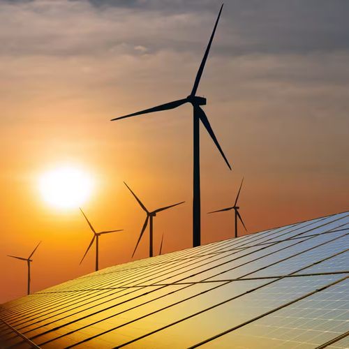 UE analizează dacă plata compensațiilor pentru 10 investitori în energie este legală