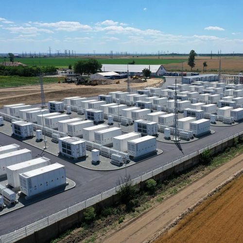 Aukera obține o finanțare de 460 mil. euro pentru proiecte de energie regenerabilă