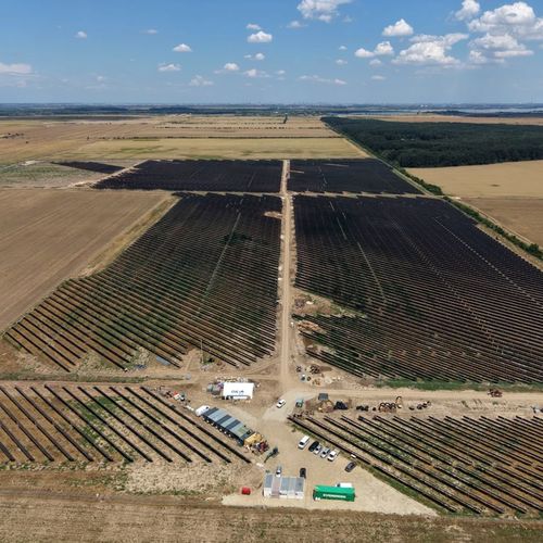 ENNA solicită sprijin BERD pentru parcul solar de 87,5 MW și baterii la Mihăilești