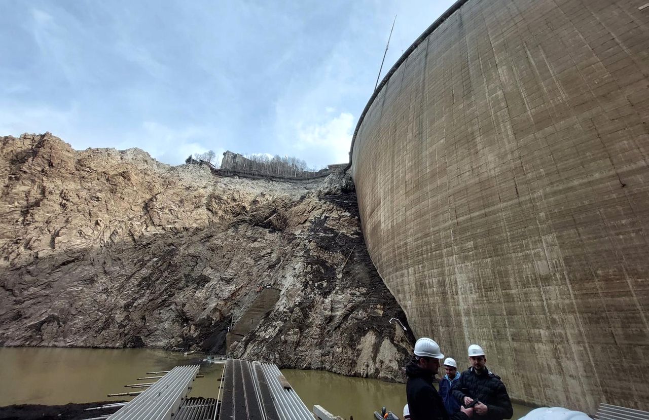 07_04_retehnologizare-vidraru-4