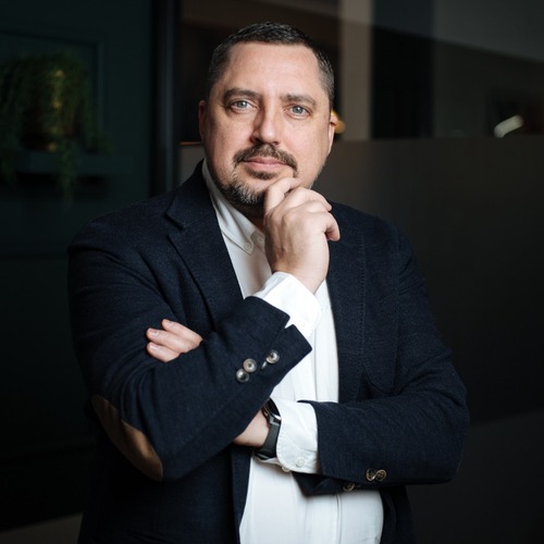 Forvis Mazars: Proiectele energetice riscă depășiri de buget de până la 20% în execuție