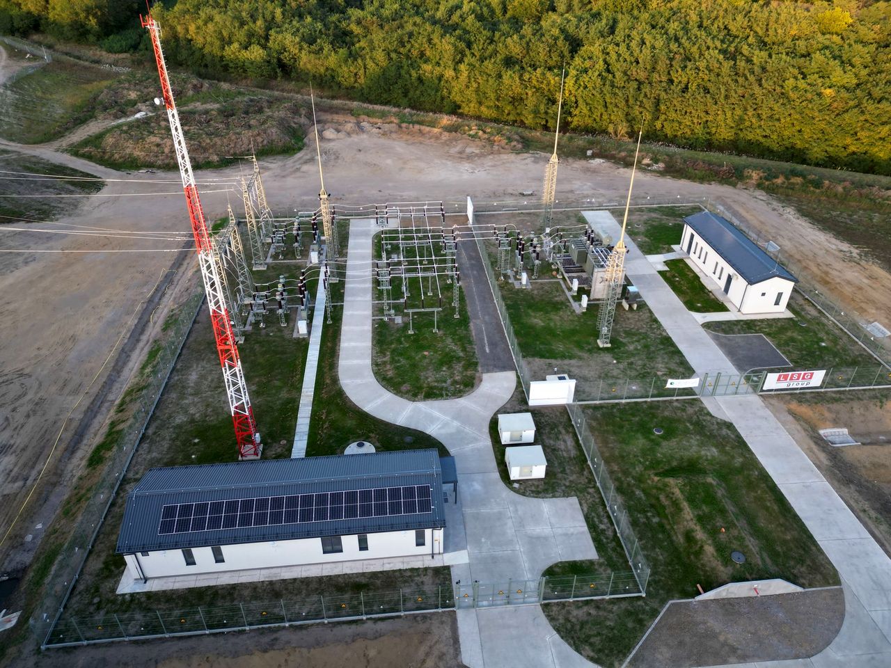 13_08_lsg-building-solutions-stocare-energie-bess_2