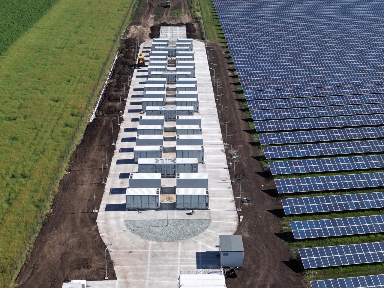 13_08_lsg-building-solutions-stocare-energie-bess_3