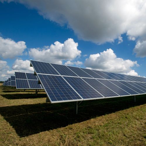 Electro-Alfa va construi la Oradea noul parc fotovoltaic de 13 milioane euro