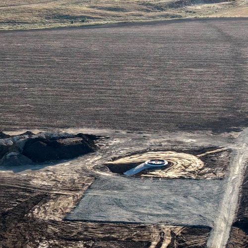 Parc Pecineaga N-E: Consartfan a turnat 3 din cele 8 fundații pentru turbinele eoliene