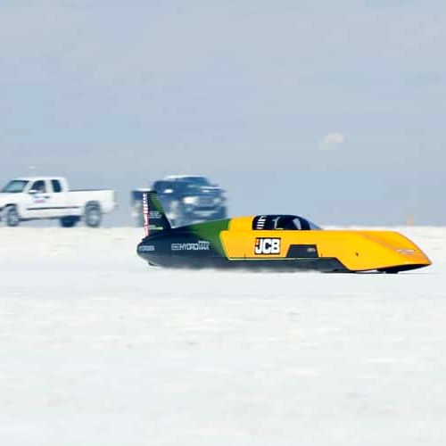 JCB Hydromax atinge 653 km/h pe hidrogen: Afaceri de 5,7 mld. lire și 113.498 utilaje
