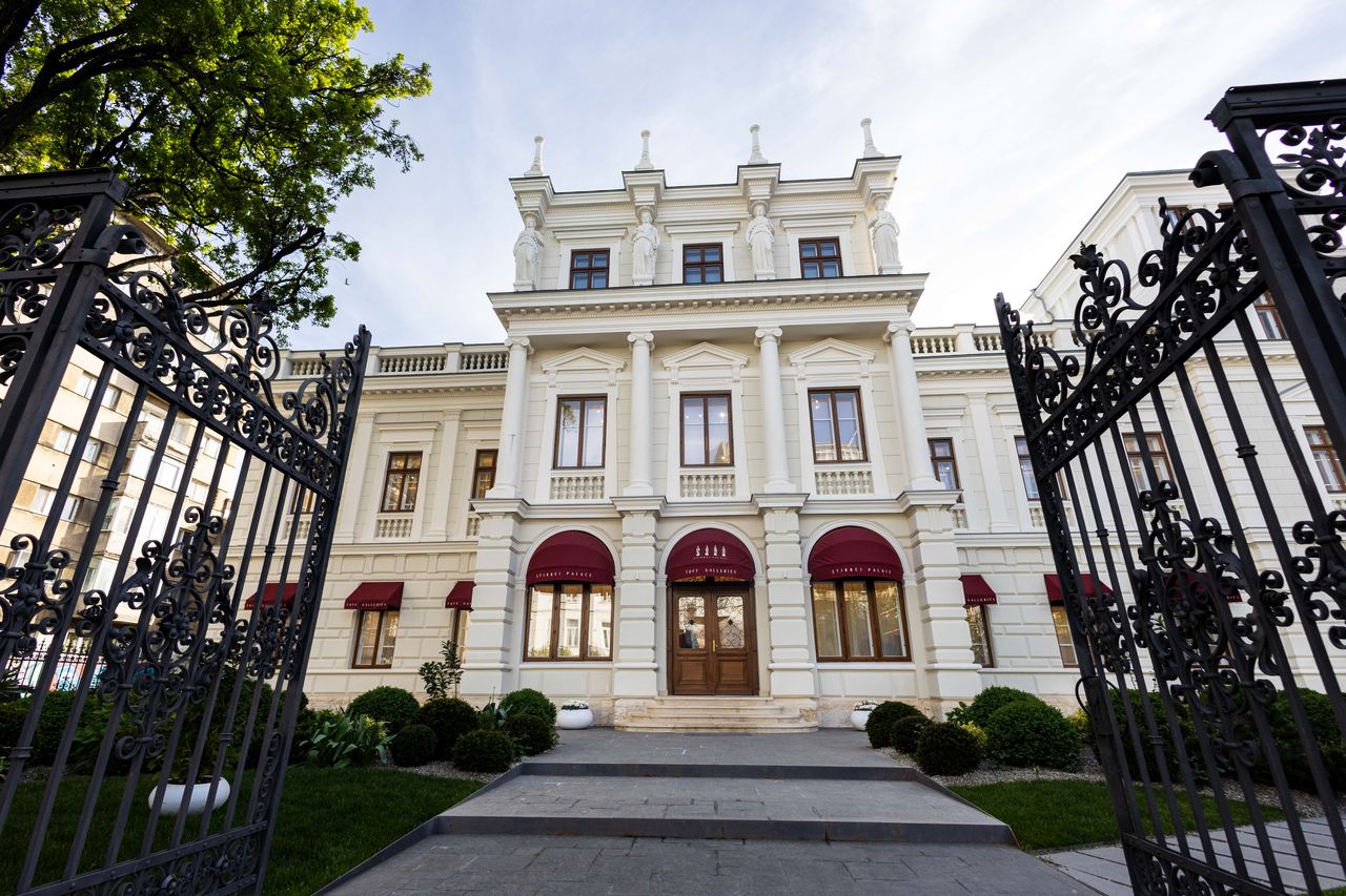 21_07_palatul-stirbei-metigla_2