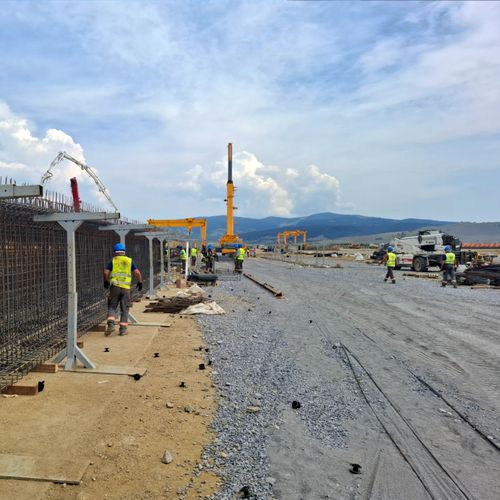 Autostrada Unirii, lotul 1: Activitate intensă pe traseul dintre Joseni și Ditrău