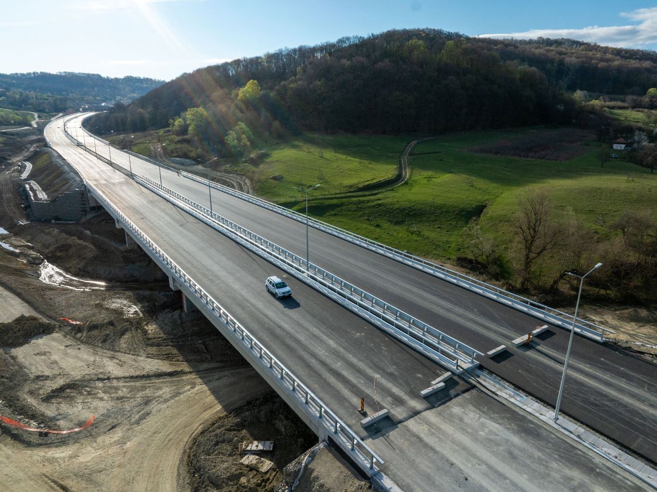 21_04_stadiul-lucrarilor-autostrada-sibiu-pitesti-2026-2
