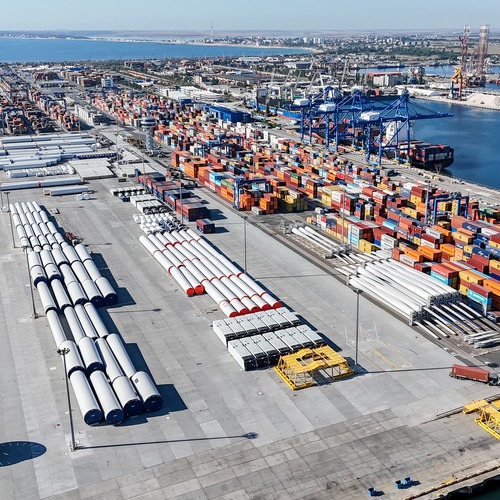 Terminalul DP World din Constanța va fi electrificat în urma unei investiții de 53,8 mil. euro