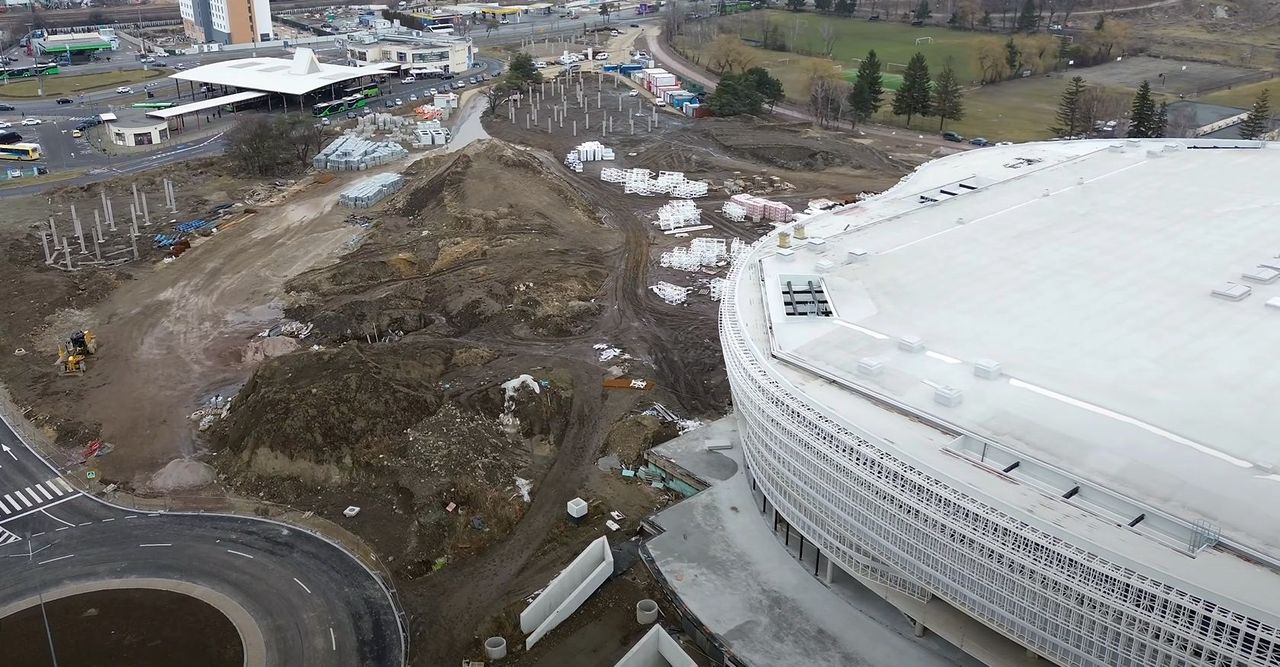 17_02_sala-polivalenta-brasov4