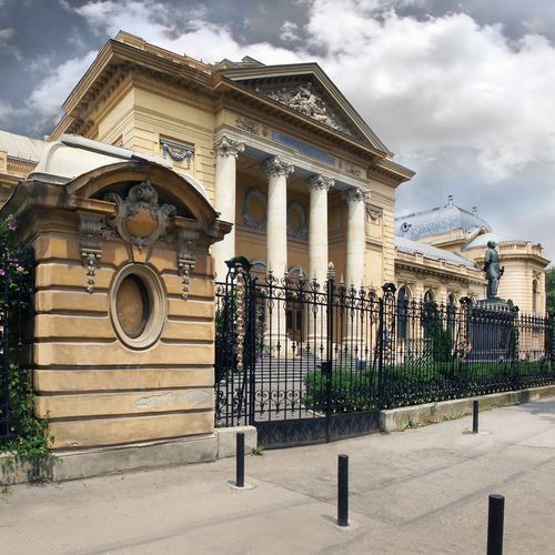 Lucrări de construcții de 549 mil. lei la UMF "Carol Davila" București