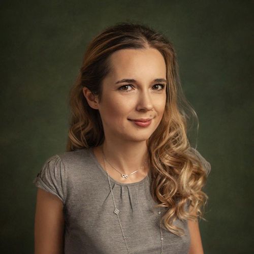 03_04_adina-vizoli-pret-carburant