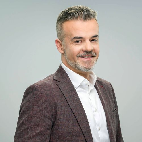 12_03_sorin-scintei-afi-arad-certificare-leed-gold_1