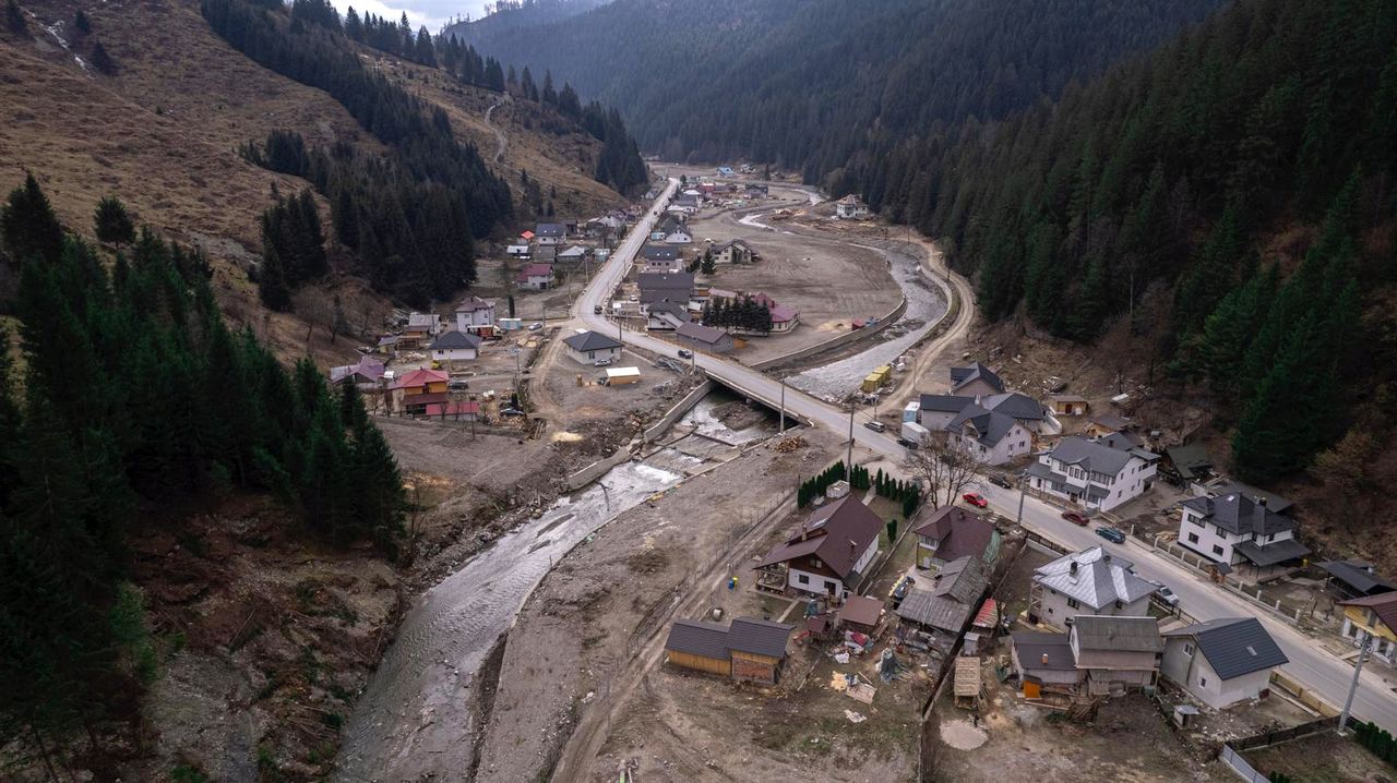 26_05_saint-gobain-si-habitat-for-humanity-reconstruiesc-locuin_p55583
